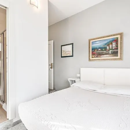 Гостевой дом Lia 2 3*