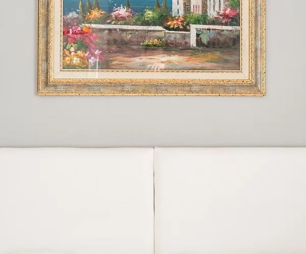 Lia 2 3* لا سبيتسْيا